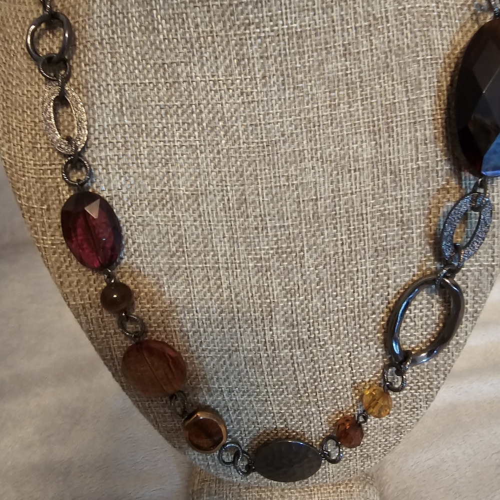 3 Lia Sophia Necklaces - Picture 7 of 7